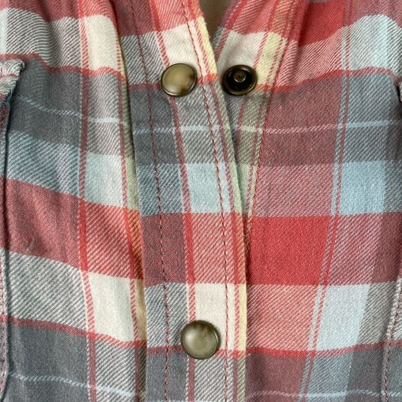 JACHS Girlfriend Bea Snap Down Shirt Size M EUC - Picture 3 of 10